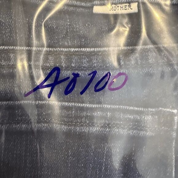 NWT Mother Jeans The High Waisted Runaway in Mint Condition Wash Flare Size 27 - Picture 16 of 16